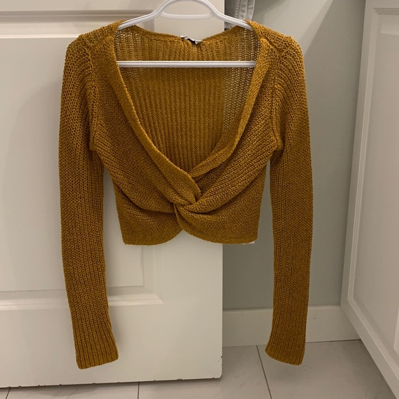 Zara sweater - Picture 1 of 2